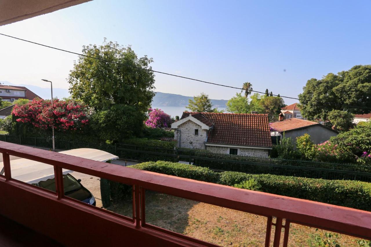 Smjestaj Djurdjevic Apartment Herceg Novi Exterior foto